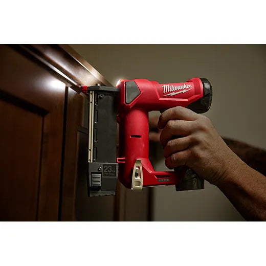 Milwaukee 2540-21, M12 23 Gauge Pin Nailer Kit