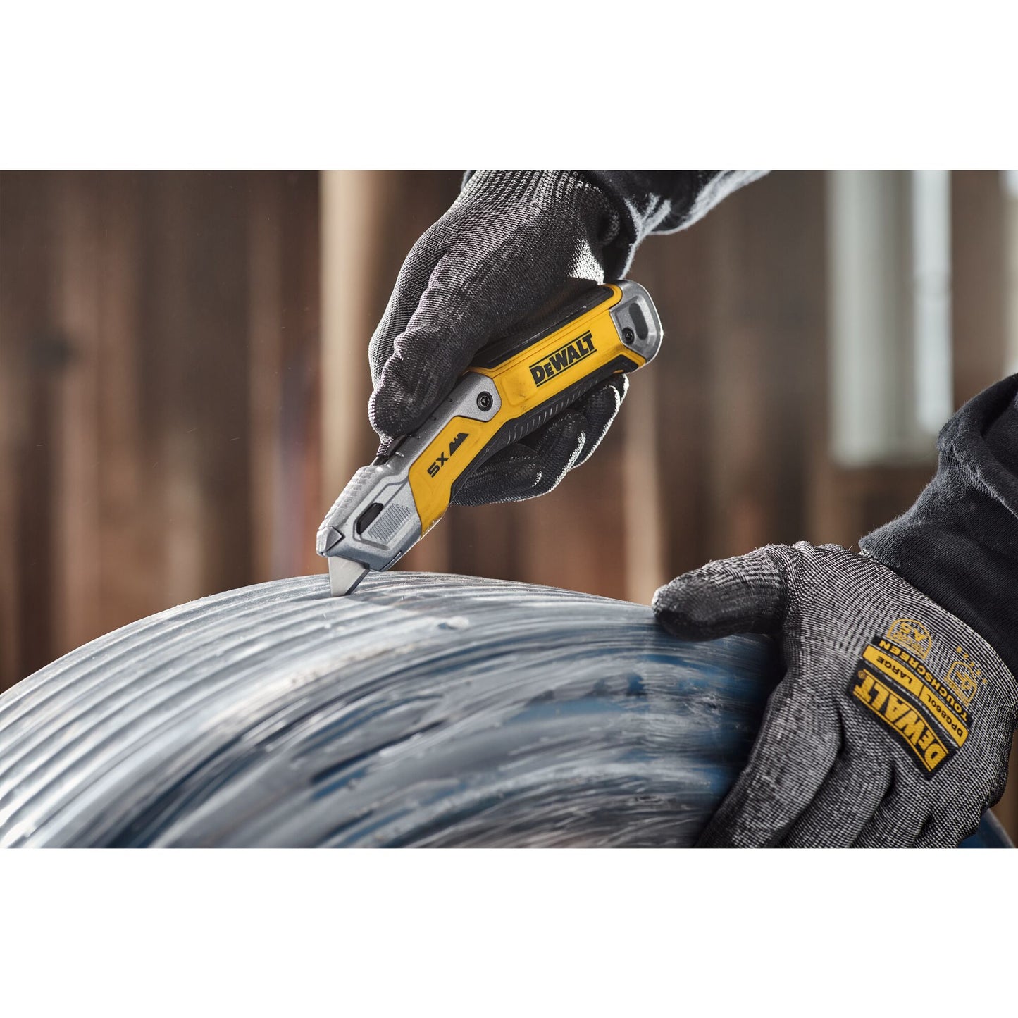 DEWALT DWHT10998, Retractable Utility Knife