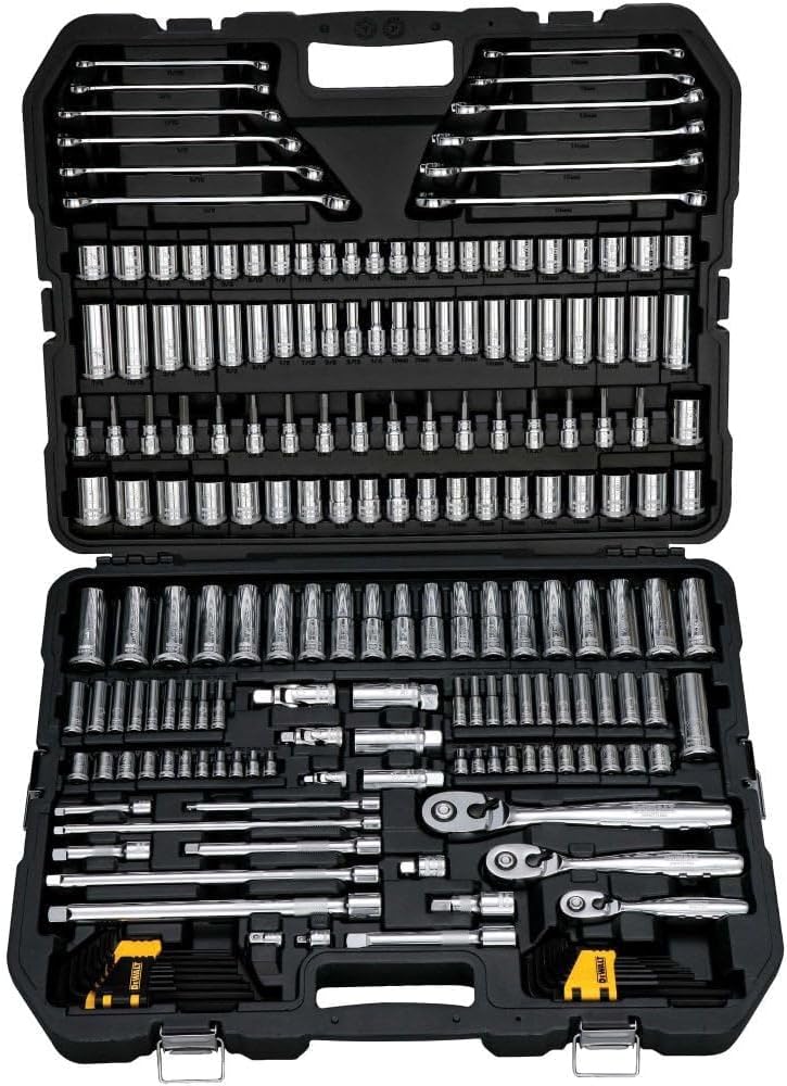 DEWALT DWMT72165, 204 pc Mechanics Tool Set