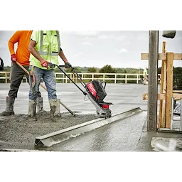 Milwaukee 48-38-2012C, 12 Ft Screed Bar - Canada