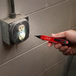 Milwaukee 2203-20, Dual Range NC Voltage Detector
