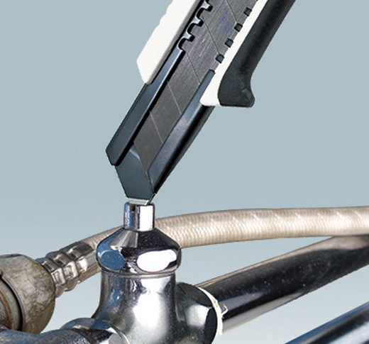 Tajima DFC560N, Premium Cutter Series, Super Hard Tip™, auto lock blade lock, 1x Razar Black Blade™