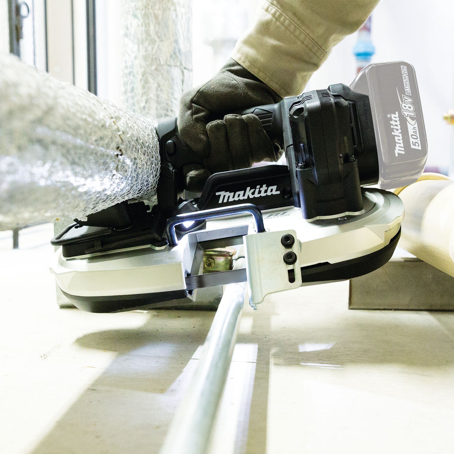 Makita DPB184ZB, Sub-Compact Cordless Band Saw