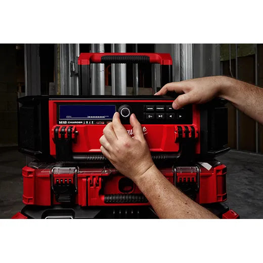 Milwaukee 2950-20, M18 PACKOUT Radio + Charger (Tool Only)