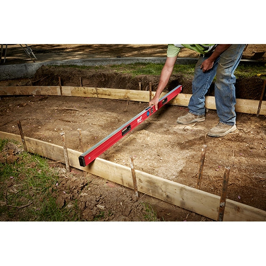 Milwaukee MLDIG72, 72" REDSTICK™ Digital Level w/ PINPOINT™ Measurement Technology