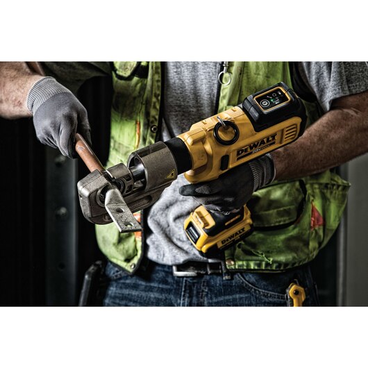 DEWALT DCE350M2, 20V MAX DIELESS CABLE CRIMPING TOOL KIT