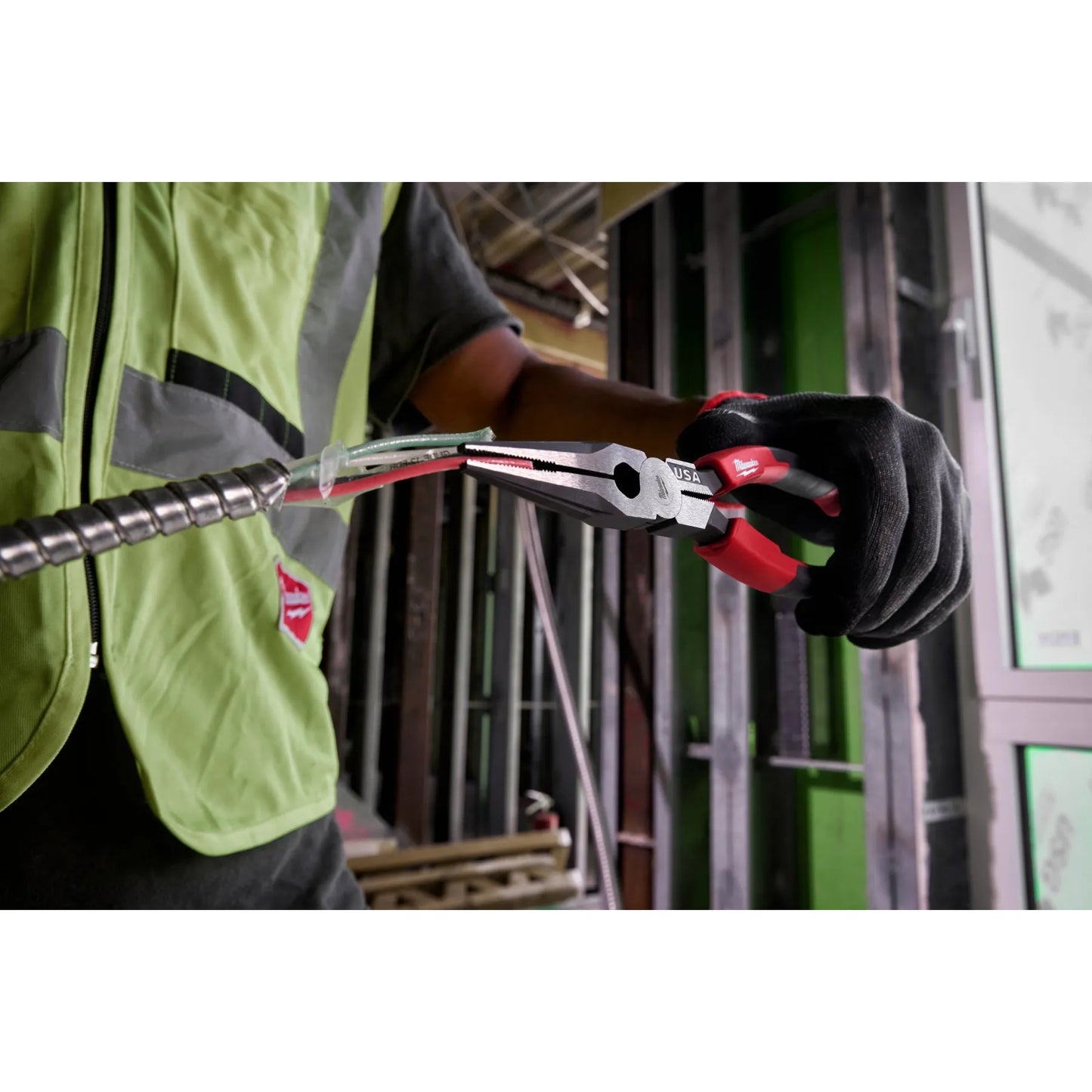 Milwaukee MT555, 8" LONG NOSE COMFORT GRP PLIERS USA