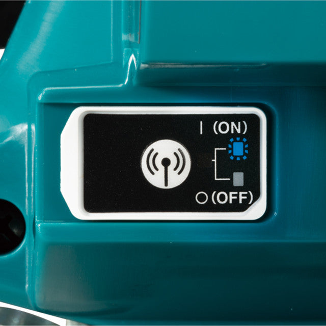 Makita RS002GM101, XGT 40V (4.0 Ah) MAX Li-Ion Brushless 10-1/4" Rear-Handle Circular Saw Kit