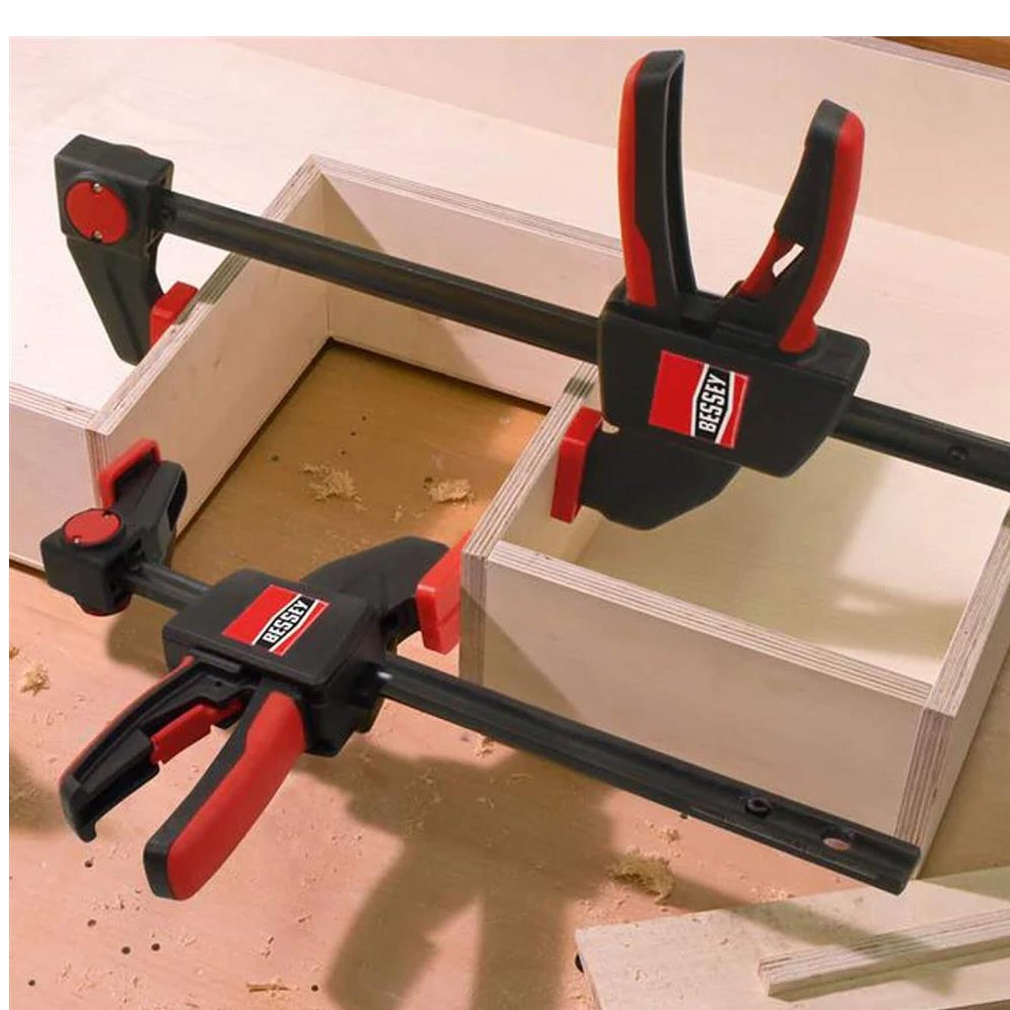 BESSEY EHKL06, Large trigger clamp, 300 lb, 6" x 3-1/8"