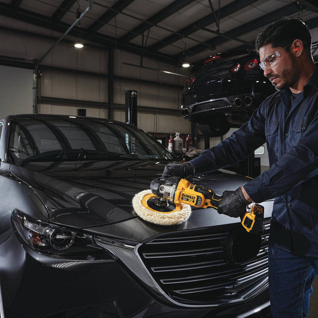 DEWALT DCM849P2, 20V MAX 7 in Cordless Variable Speed Rotary Polisher Kit