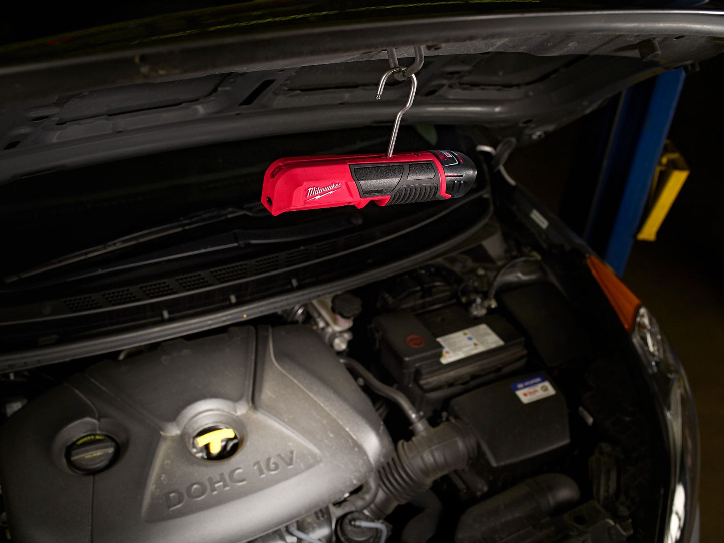 Milwaukee 2351-20, M12 LED Stick Light (Tool Only)
