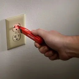 Milwaukee 2200-20, Voltage Detector