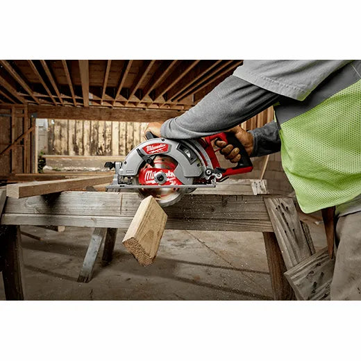 Milwaukee 2830-21HD, M18 FUEL Brushless Rear Handle 7-1/4" Circular Saw Kit (12.0 Ah)