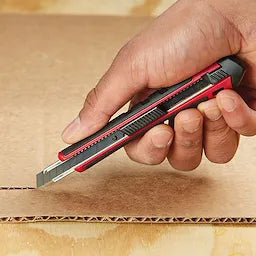 Milwaukee 48-22-1960, 9mm Snap Off Knife with Precision Cut Blade
