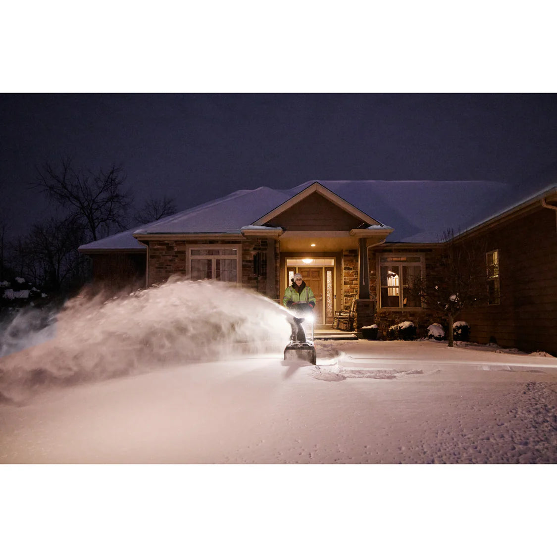 Milwaukee 3036-22HD, M18 FUEL™ 21" Auger Propelled Dual Battery Single Stage Snow Blower Kit