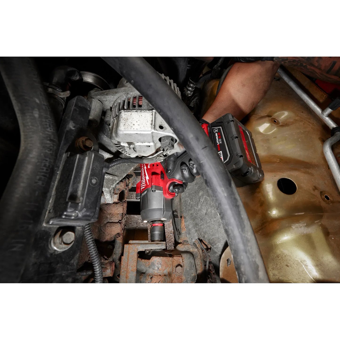 Milwaukee 3010-22, M18 FUEL™ 1/2" HTIW & 3/8" MTIW Automotive Combo Kit