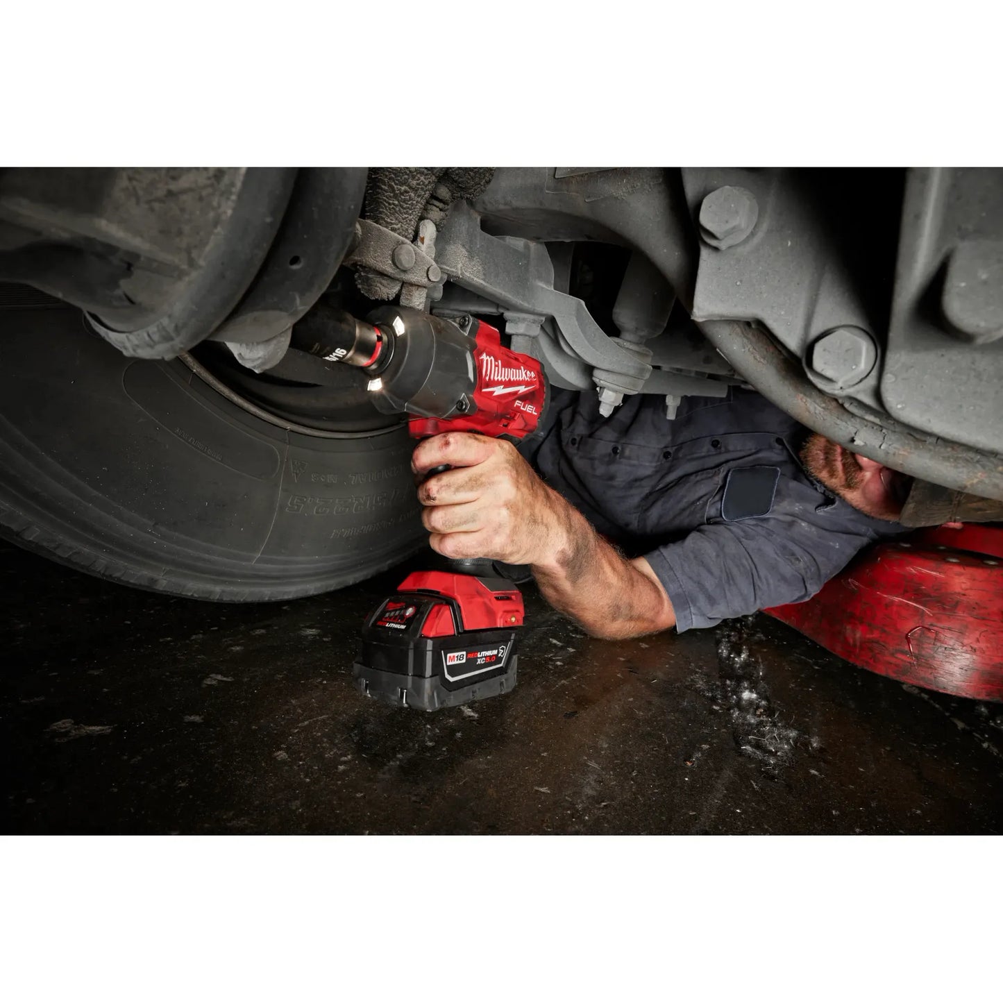Milwaukee 3010-22, M18 FUEL™ 1/2" HTIW & 3/8" MTIW Automotive Combo Kit
