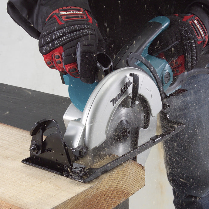 Makita 5477NB, 7-1/4" Hypoid Saw