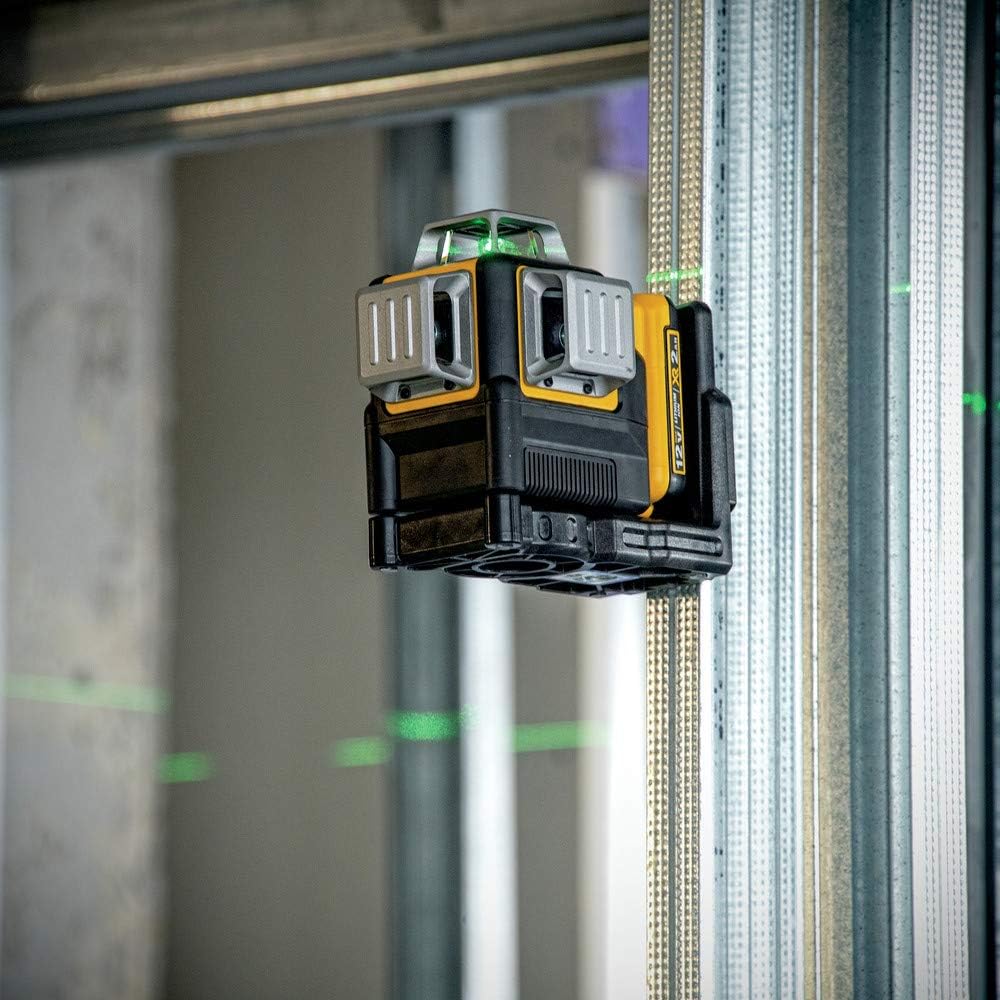 DEWALT DW089LG, 12V MAX* 3 x 360 Green Line Laser