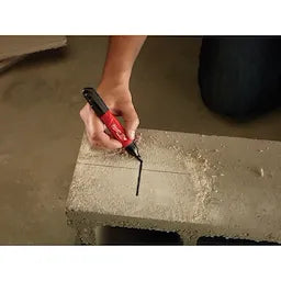 Milwaukee 48-22-3130, Chisel Tip Marker (Black)