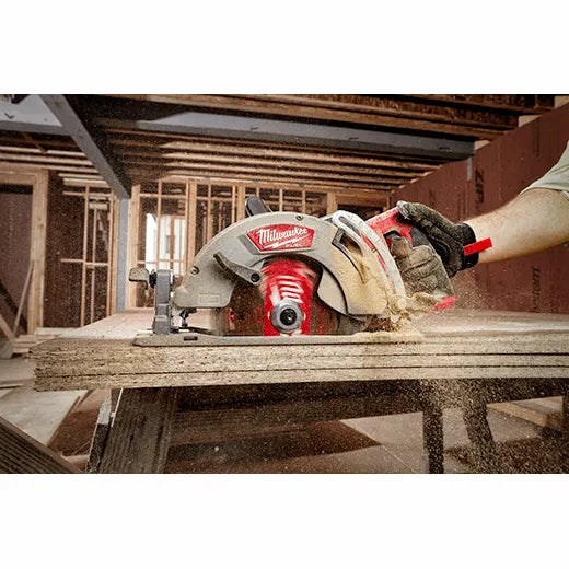 Milwaukee 2830-21HD, M18 FUEL Brushless Rear Handle 7-1/4" Circular Saw Kit (12.0 Ah)