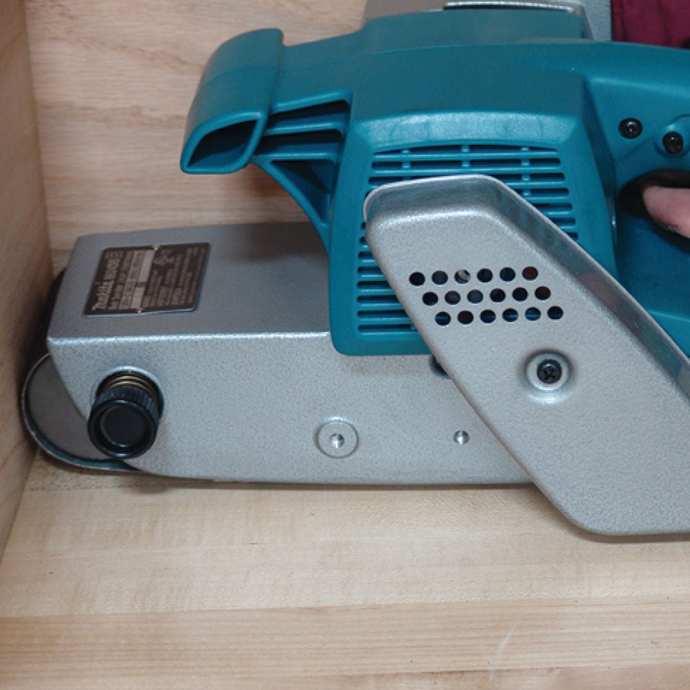 Makita 9924DB, 3" X 24" Belt Sander