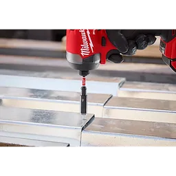 Milwaukee 48-32-7905, SHOCKWAVE™ Impact Duty 3in. Screw-Holding Bit Holder & Insert Bit Set (4Pc)