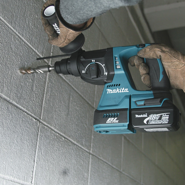 Makita DHR242Z, 15/16" Cordless Rotary Hammer with Brushless Motor (Bare Tool)