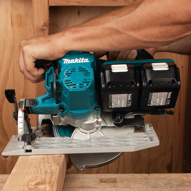 Makita DHS780PT2, 18Vx2 LXT Brushless 7-1/4" Circular Saw Kit