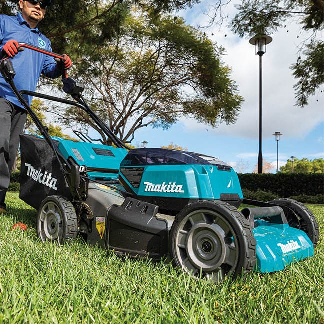 Makita DLM530Z, 18VX2 LXT 21" Steel Deck Lawn Mower (Tool Only)