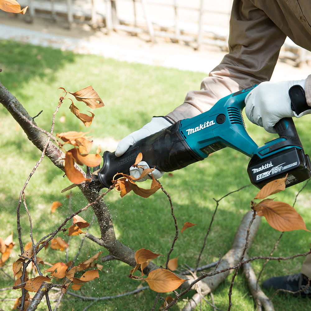 Makita DLX4057X1, 18V LXT 4-Tool Combo Kit (3.0 Ah)