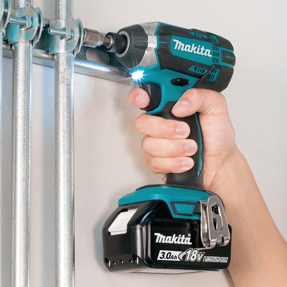 Makita DLX4057X1, 18V LXT 4-Tool Combo Kit (3.0 Ah)