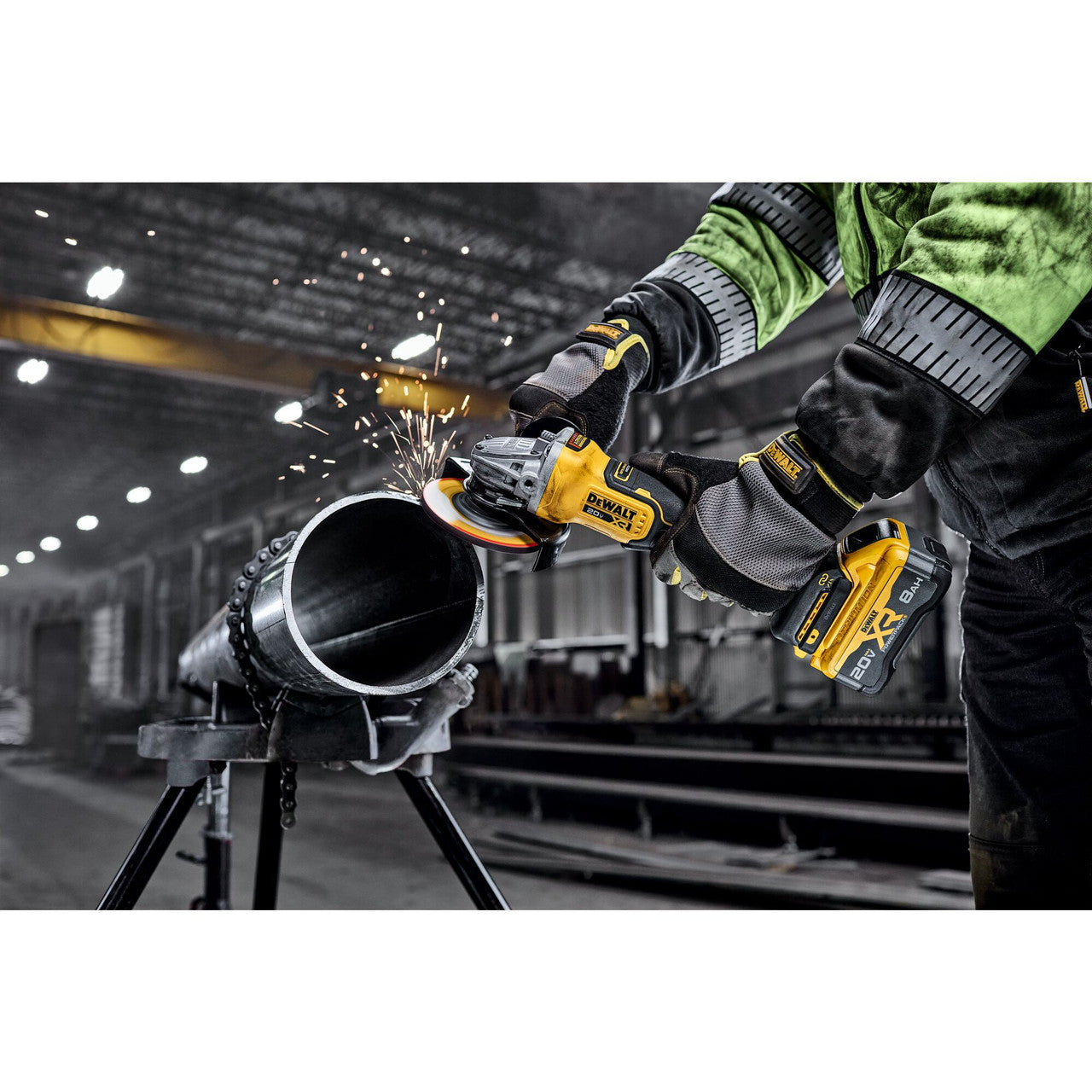 DEWALT DCG410B, 20V MAX* XR® BRUSHLESS CORDLESS 4-1/2 - 5 IN. ANGLE GRINDER (TOOL ONLY)