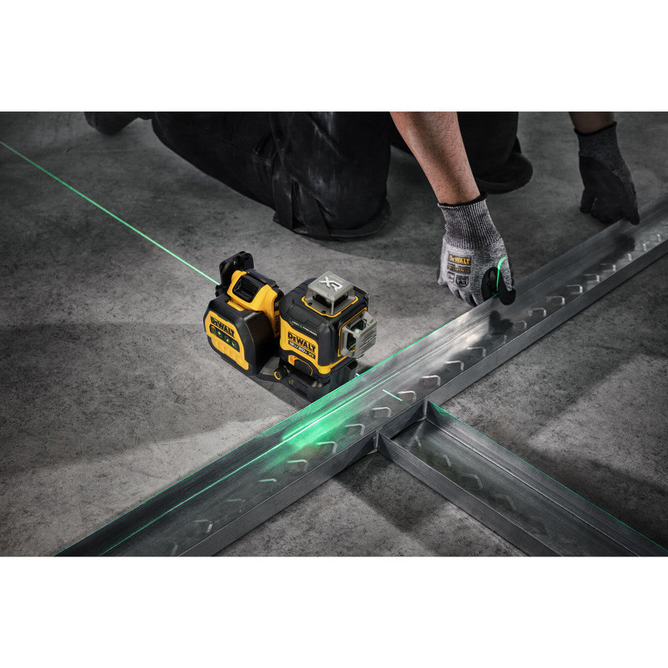DEWALT DCLE34033D1, 20V Max XR 3 X 360° High Precision Green Laser