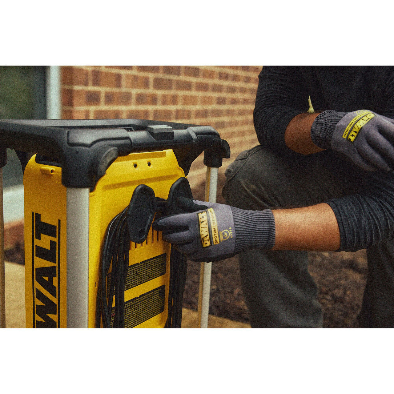 DEWALT DWPW2600, 2600PSI 13 Amp Electric Cold Water Jobsite Pressure Washer