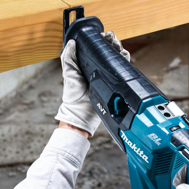 Makita JR002GM102, 40V MAX XGT Li-Ion Brushless Cordless Reciprocating Saw w/ AVT & XPT (4.0 Ah Kit)
