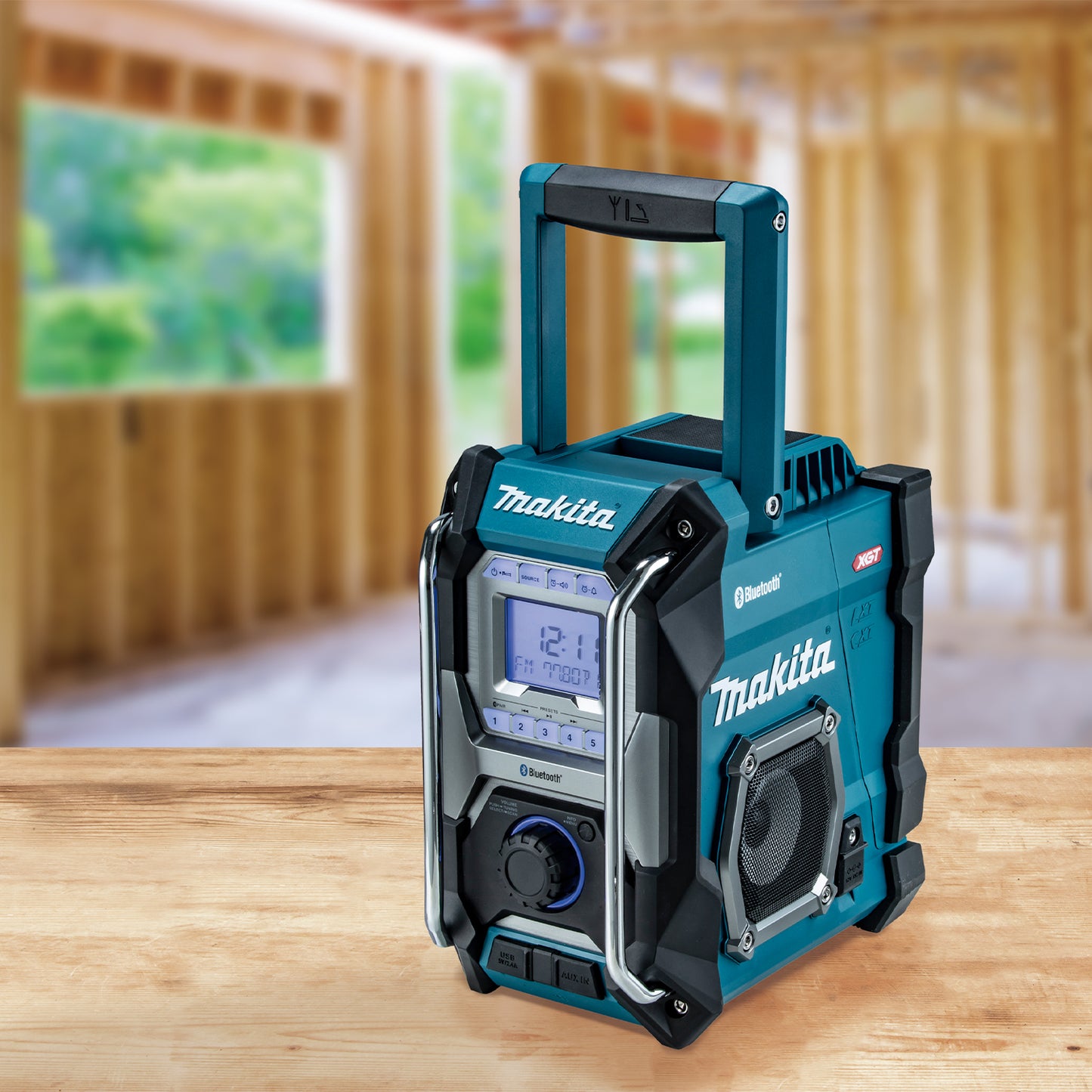 Makita MR002G, 12V - 40V MAX Li-Ion Bluetooth Jobsite Radio (Tool Only)