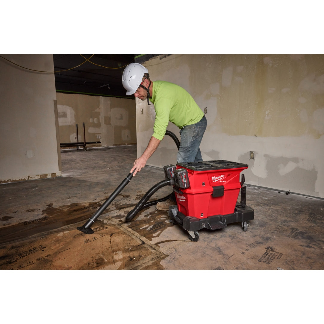 Milwaukee 0915-20, M18 FUEL™ NEXUS™ 6 Gallon Wet/Dry Vacuum w/ PACKOUT™ Compatibility