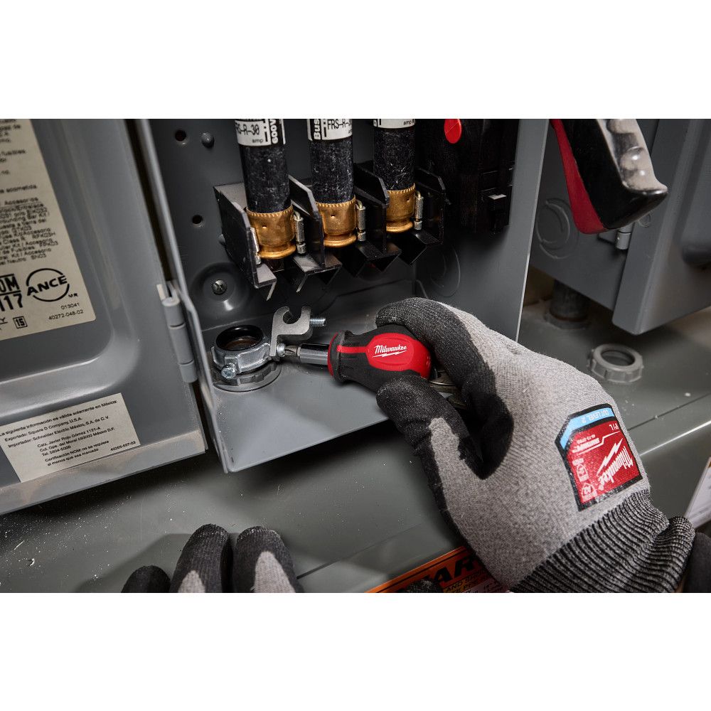 Milwaukee 48-22-2762, 6IN1 STUBBY MULTI-BIT SCREWDRIVER