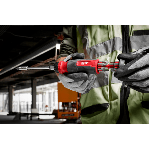 Milwaukee 48-22-2903, 14-in-1 Ratcheting Multi-Bit Screwdriver