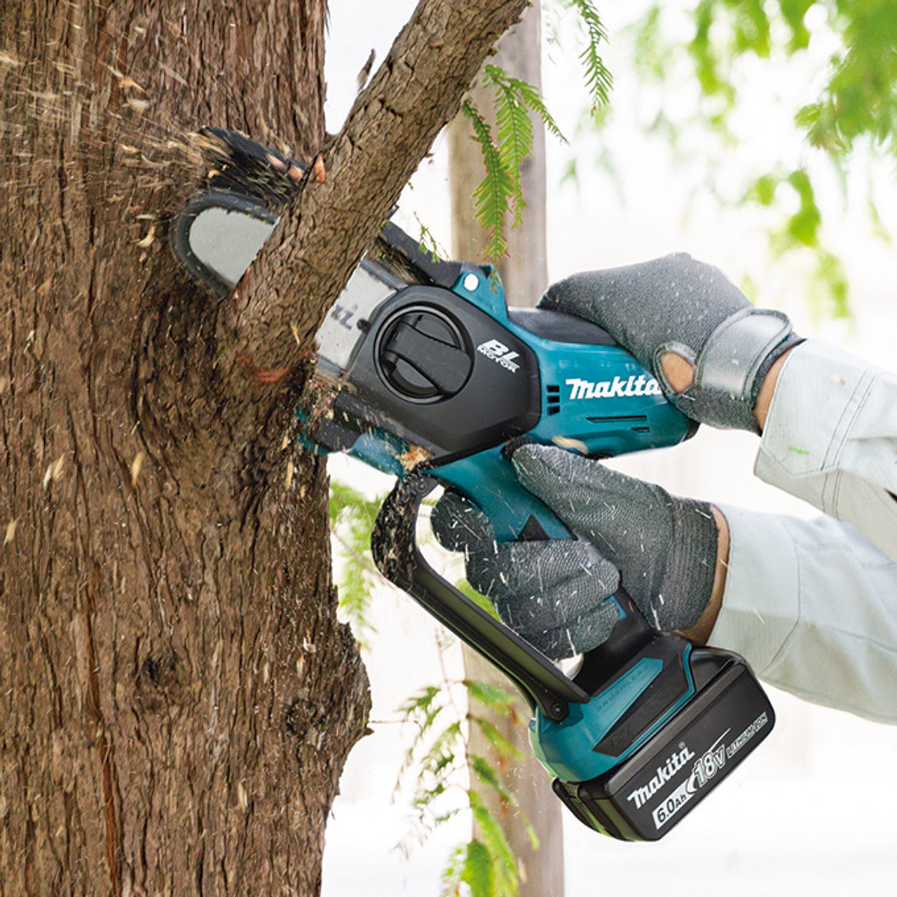 Makita DUC101SF 18V LXT Brushless Cordless 4" Pruning Saw Kit w/XPT (3.0 Ah)