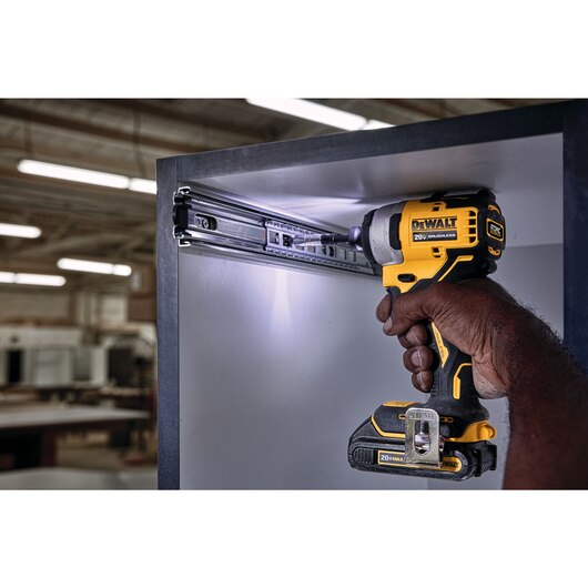 DEWALT DCF809B, ATOMIC 20V MAX Brushless 1/4'' Compact Impact Driver (Tool Only)