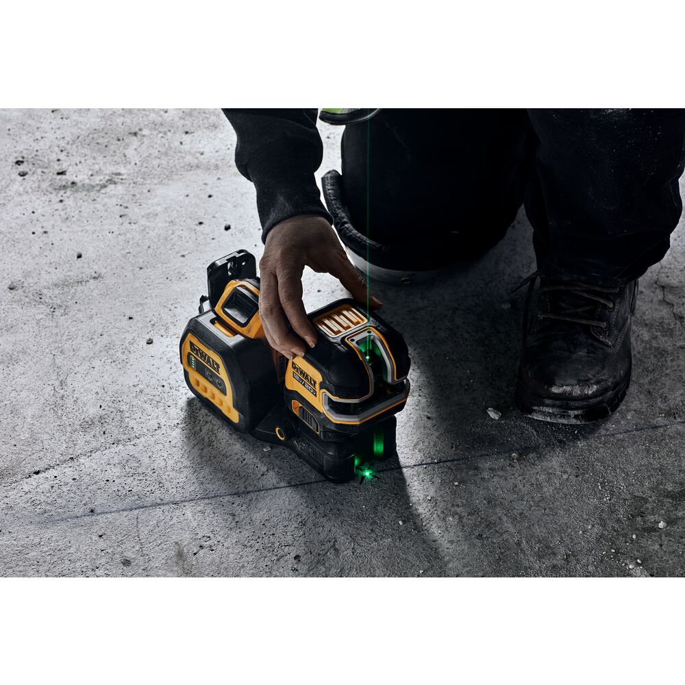 DEWALT DCLE34520GB, 20V MAX 5-Spot Cross Line Combo Green Laser (Tool Only)