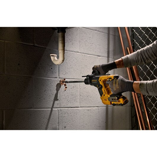 DEWALT DCH072B, XTREME™ 12V MAX* Brushless Cordless 9/16 in SDS PLUS Rotary Hammer (Tool Only)