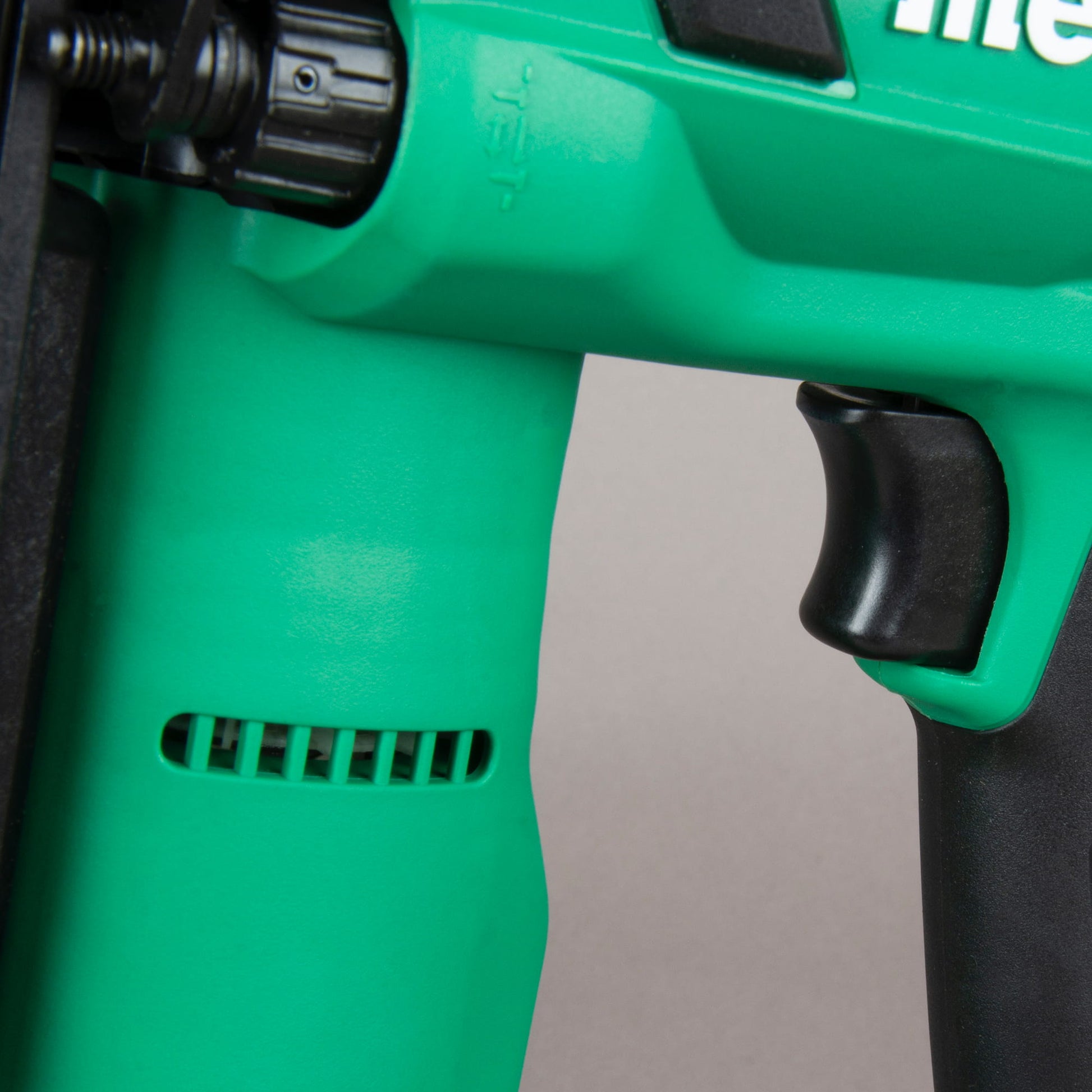 Metabo HPT NT1850DFQ4, 2'' 18V Brushless Li-Ion 18 Ga Brad Nailer (Tool Only)