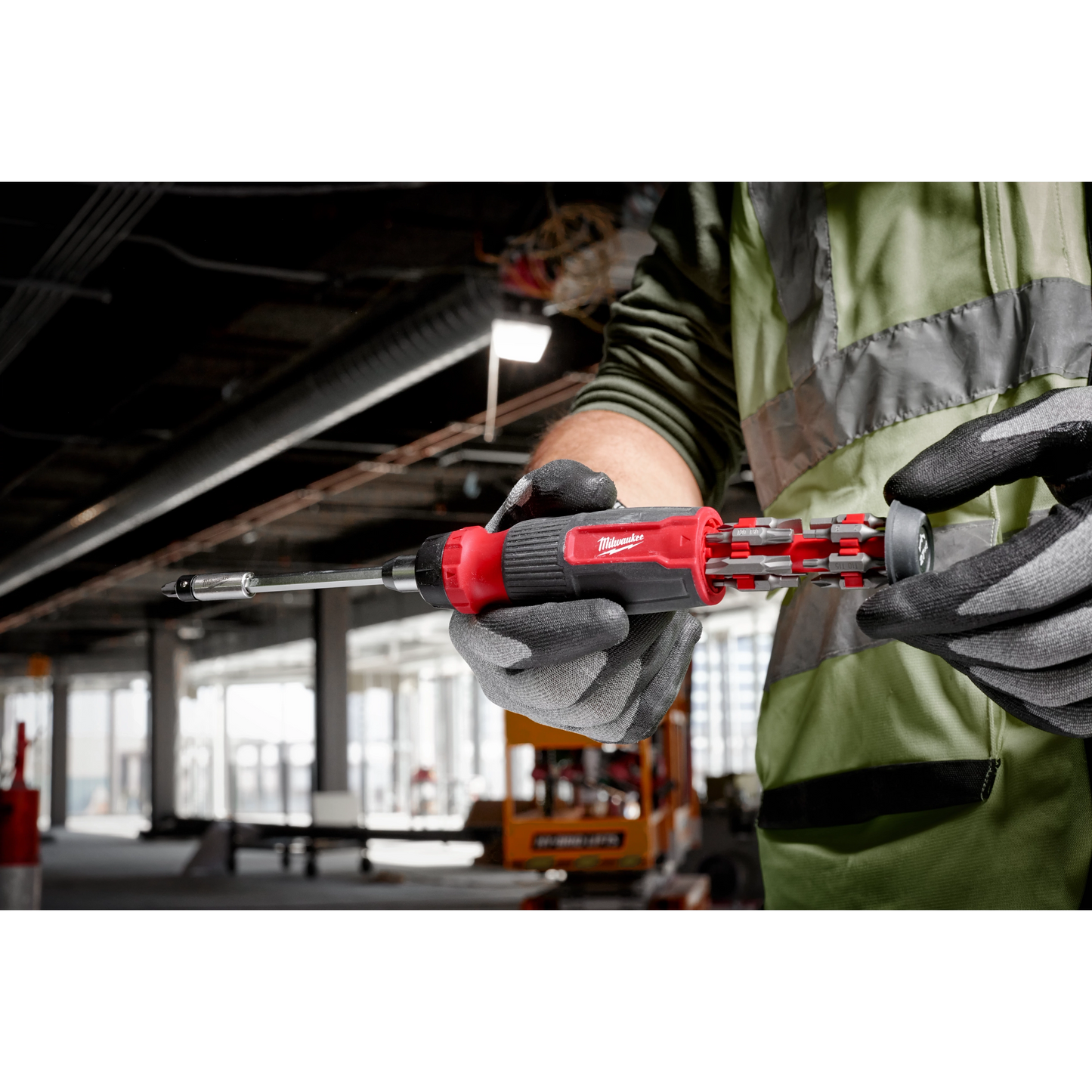 Milwaukee 48-22-2904, 27-in-1 Ratcheting Multi-Bit Screwdriver
