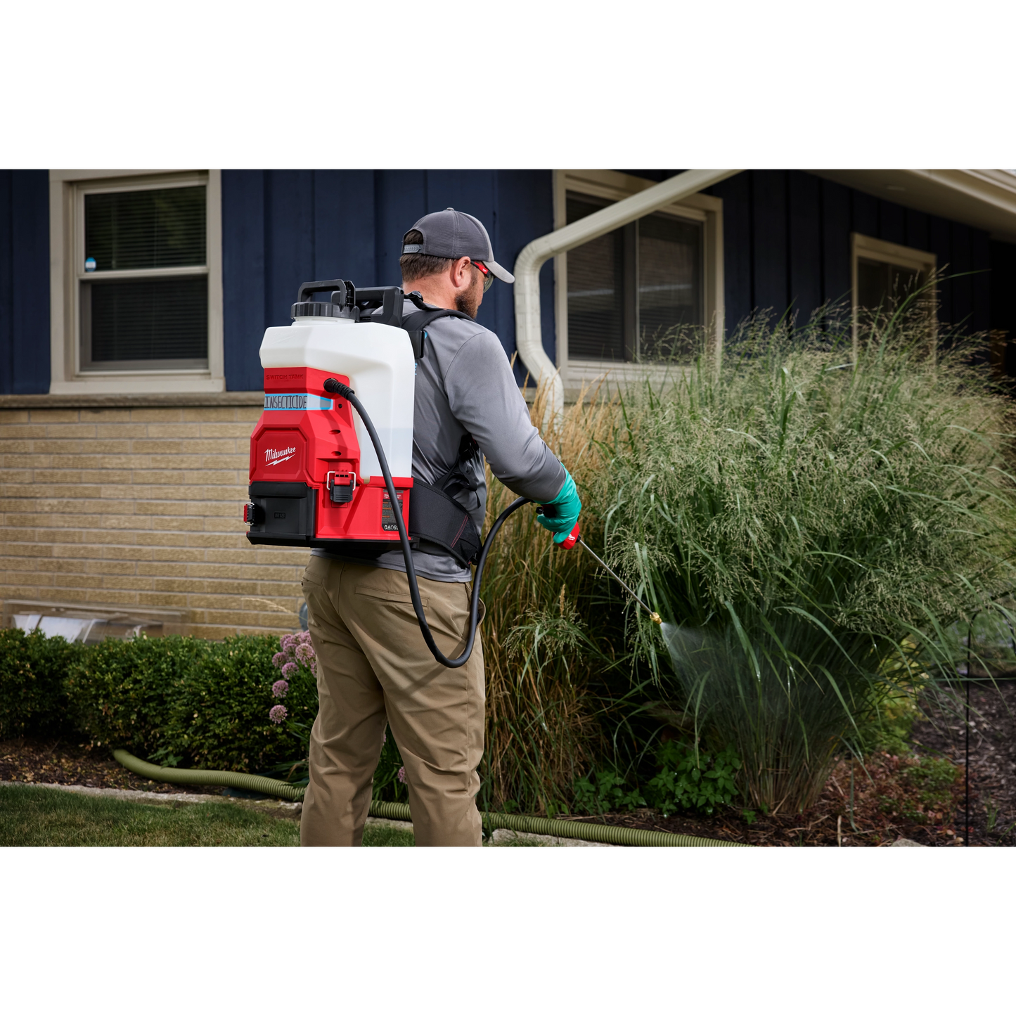 Milwaukee 49-16-19PS, 4-Gallon Sprayer Tank Assembly w/ SWITCH-TANK™