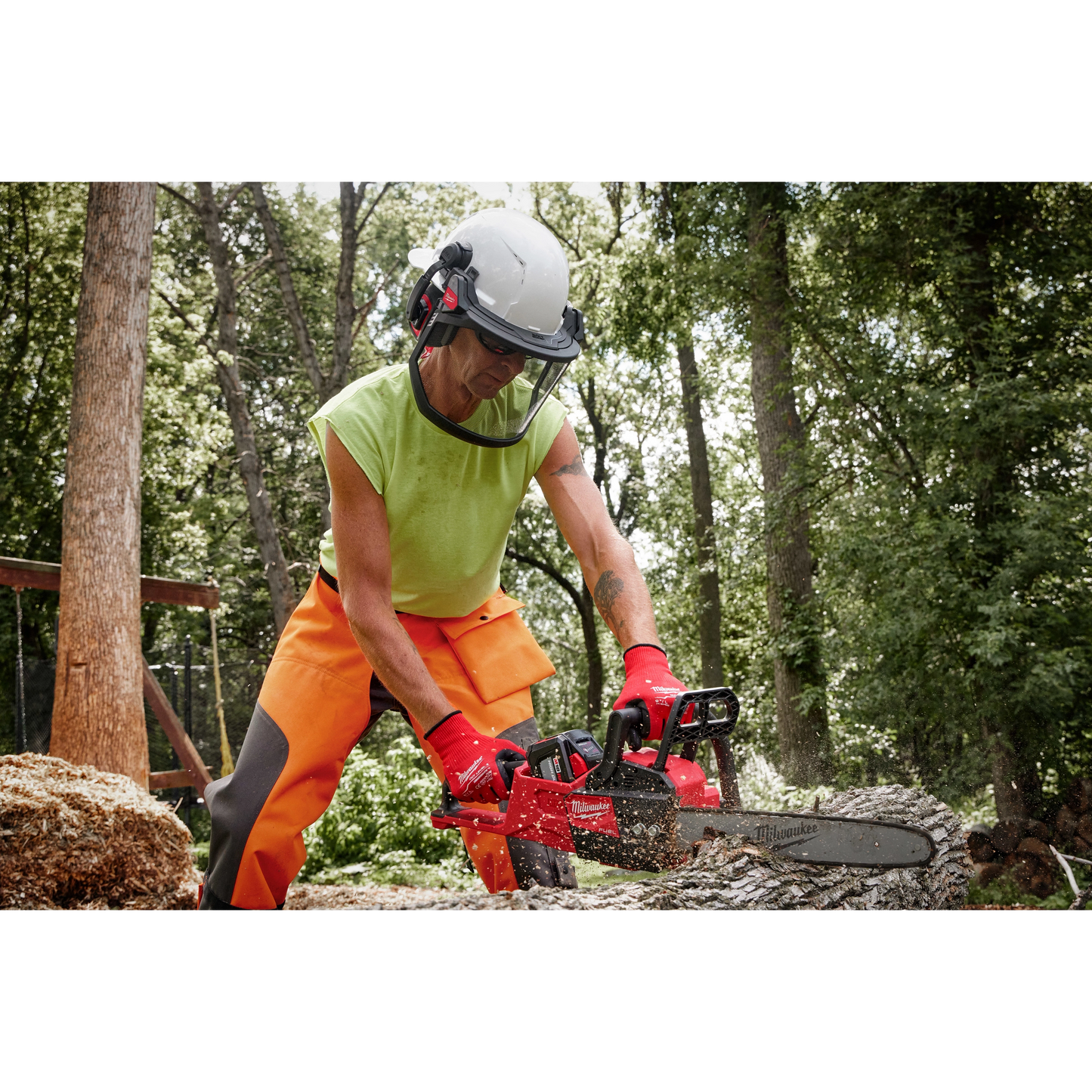 Milwaukee 48-73-1201, BOLT™ White Full Brim Vented Hard Hat w/4pt Ratcheting Suspension (USA) - Type 1, Class C