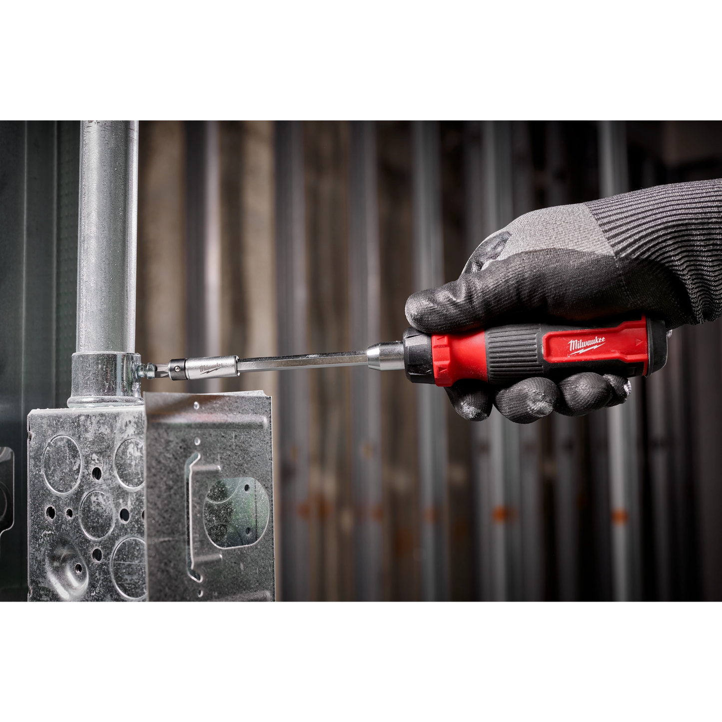 Milwaukee 48-22-2904, 27-in-1 Ratcheting Multi-Bit Screwdriver