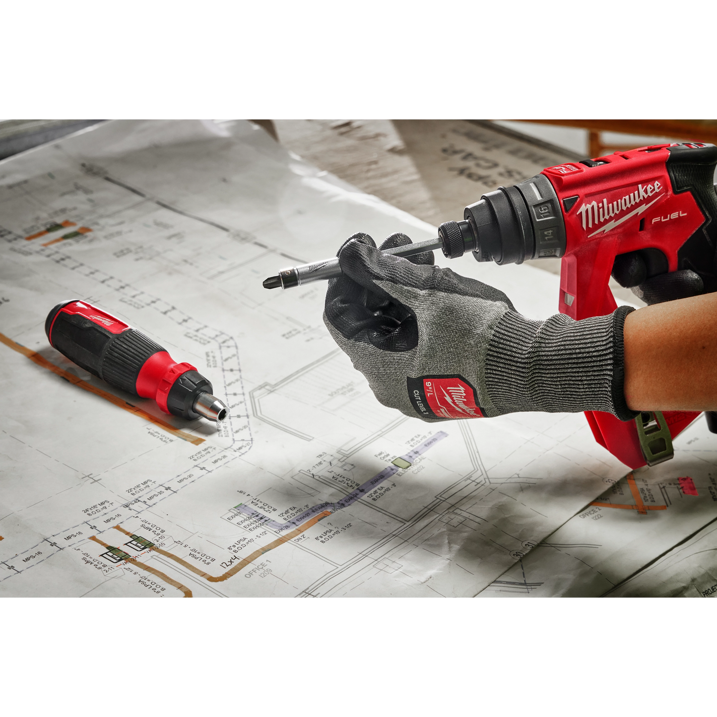 Milwaukee 48-22-2904, 27-in-1 Ratcheting Multi-Bit Screwdriver